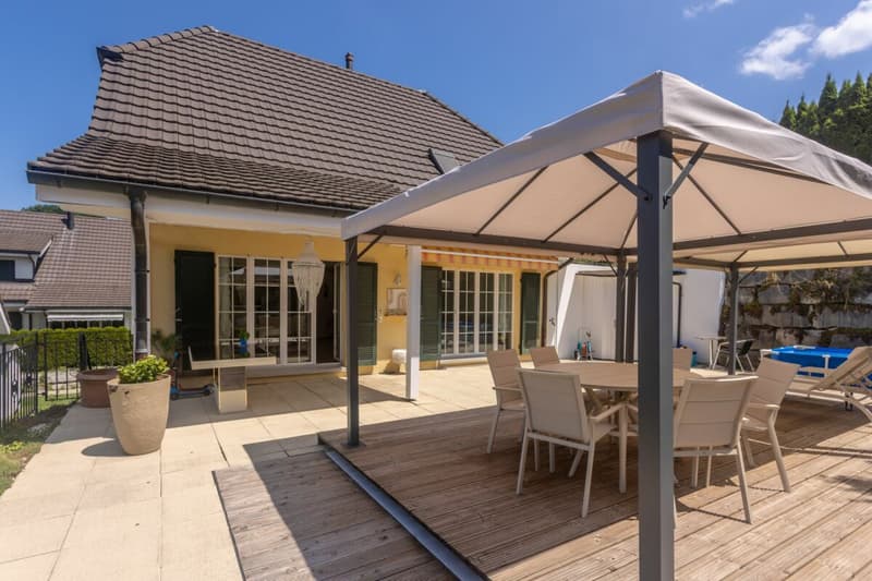 Exklusives Landhaus mit Pool & idyllischem Garten in Pfungen (5)