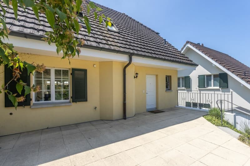 Exklusives Landhaus mit Pool & idyllischem Garten in Pfungen (6)