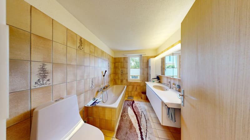 Charmantes 5.5 Zimmer Einfamilienhaus mit Alpenblick und traumhaftem Garten (10)
