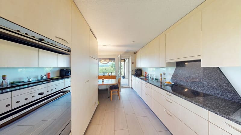 Charmantes 5.5 Zimmer Einfamilienhaus mit Alpenblick und traumhaftem Garten (6)