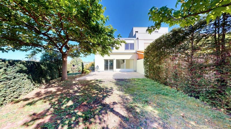 Ihr neues Familienglück, grosszügiges 5.5 Zimmer Eckhaus mit privatem Garten! (6)