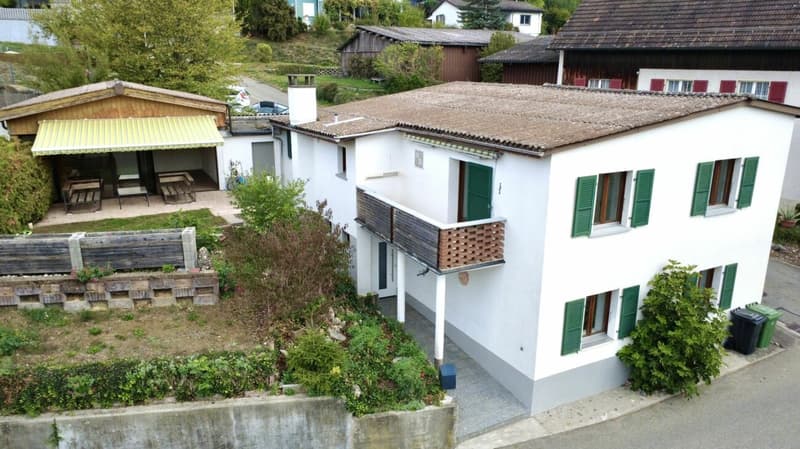Stilvoll saniertes Einfamilienhaus mit modernem Wohnkomfort! (1)
