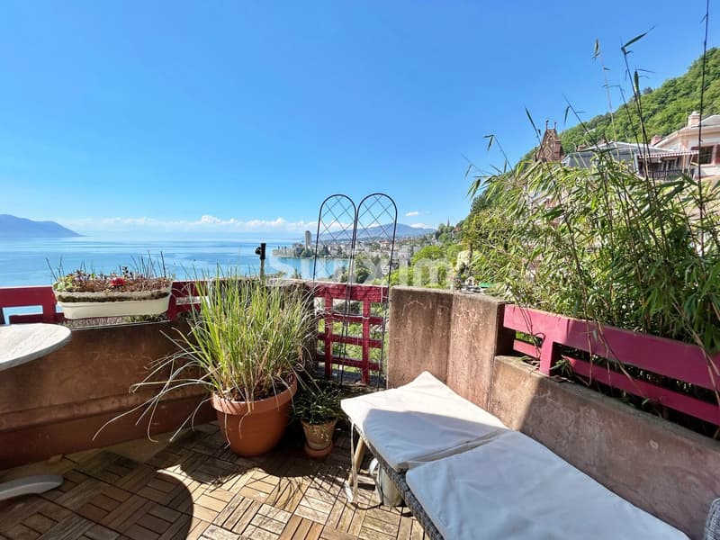 Balcon avec une vue sur le Lac !