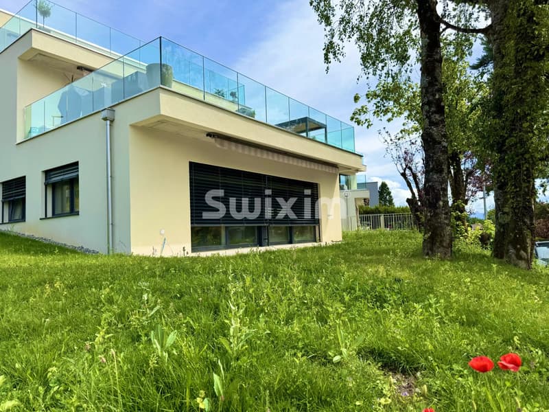 Dernier lot ! Opportunité Rare appartement avec vue sur le Lac ! (6)