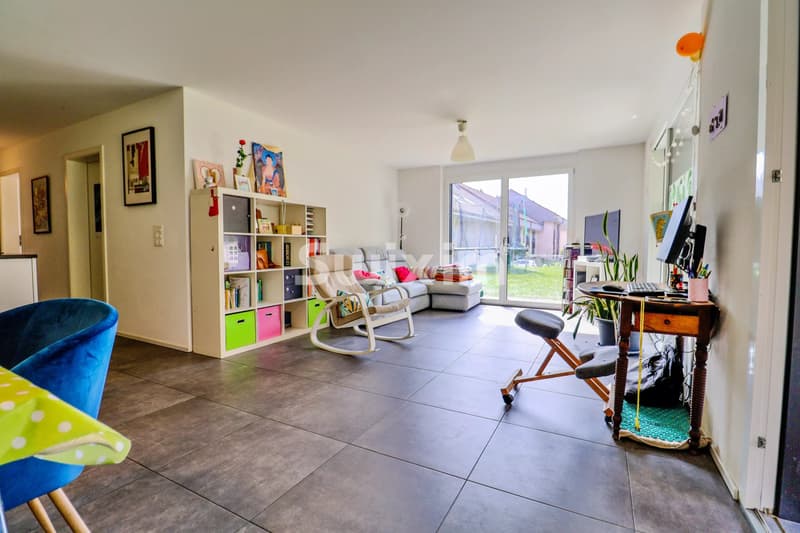 Exclusivité ! Appartement 4.5 pièces avec jardin privatif de 250 m2 (4)
