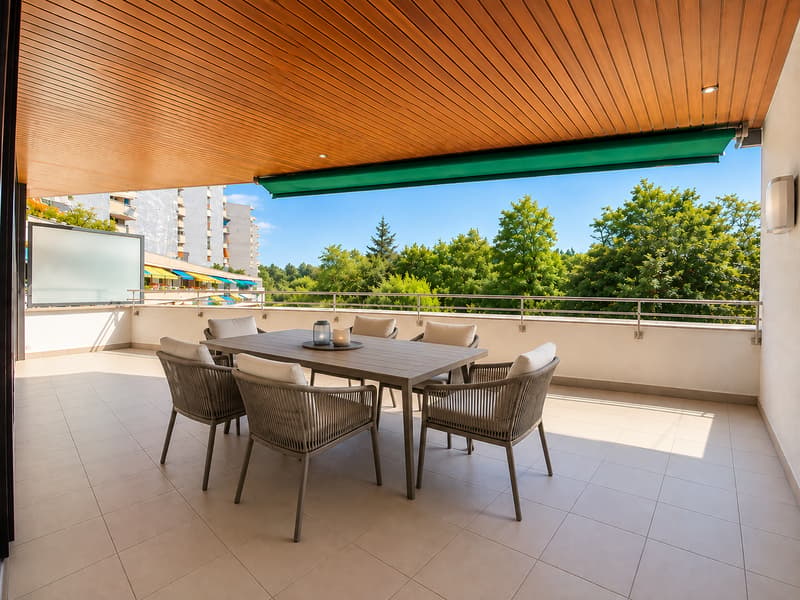 RARE: unique 4.5 room apartment in a private residence/spacieux 4.5 pièces dans une résidence privée (2)