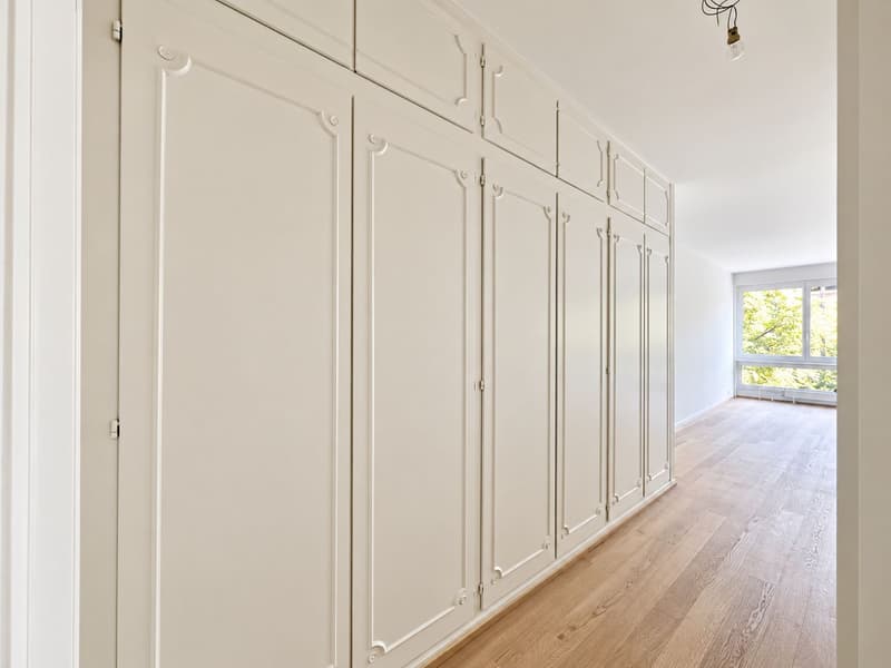 RARE: spacieux appartement de 4.5 pièces avec terrasse et piscine/ unique 2 bedroom unit (3)