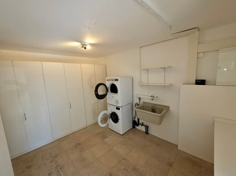 85 m² Wohntraum - idyllische 2.5-Zimmer-Gartenwohnung mit Teich (10)