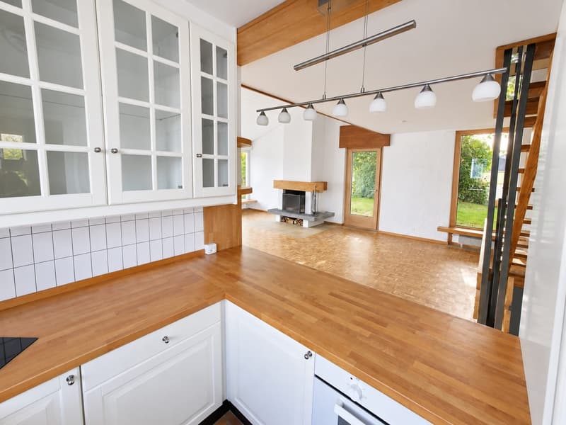 5.5-Zimmer-Haus mit Garten in Gempenach mieten (4)