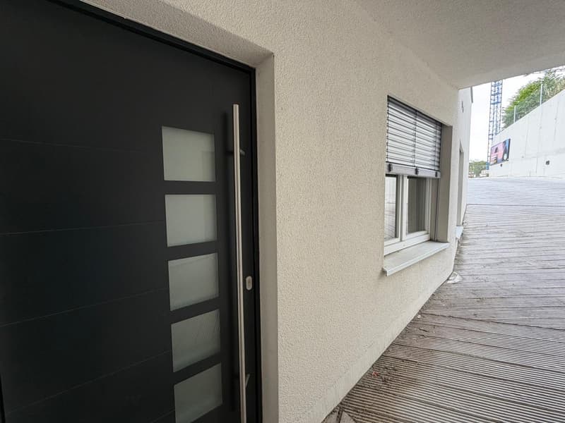 Modernes Büro im Untergeschoss – Schaffhausen, Thayngerstrasse 40 (5)
