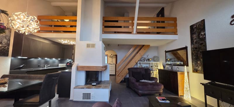 Charmante 3.5-Zimmer-Wohnung mit Balkon und Garage in Schaffhausen (2)