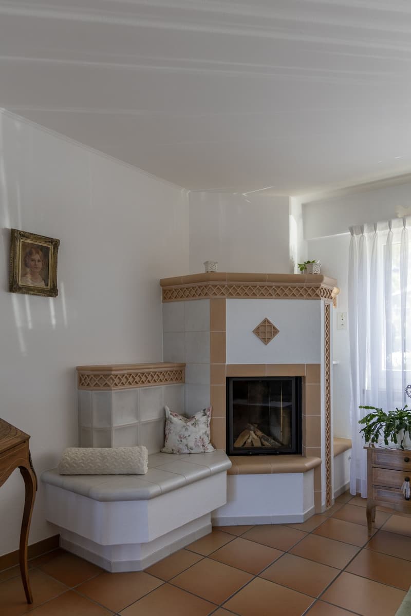 Charmantes 5.5-Zimmer-Zweifamilienhaus in Rodersdorf (10)