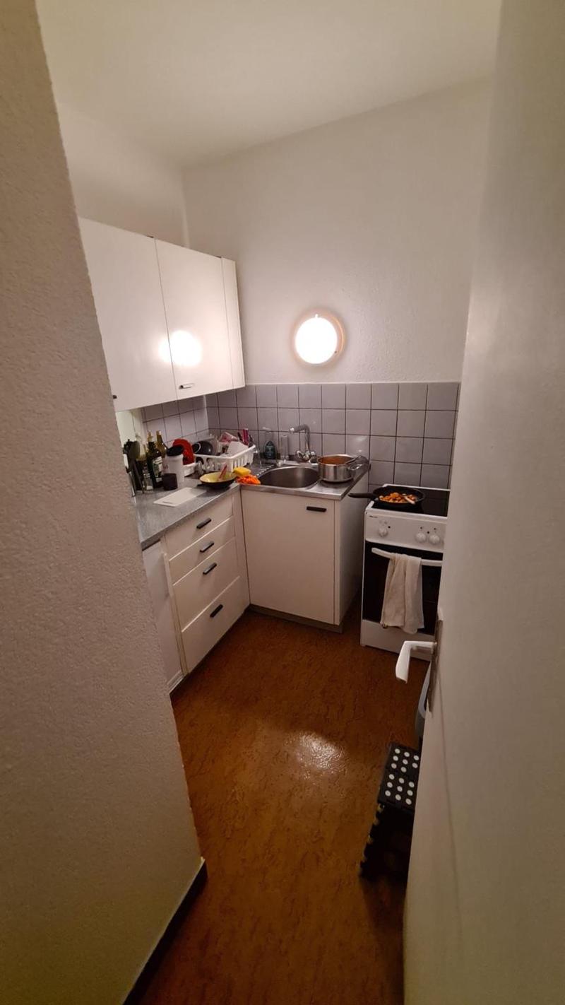 Charmant Studio avec balcon à Onex (4)