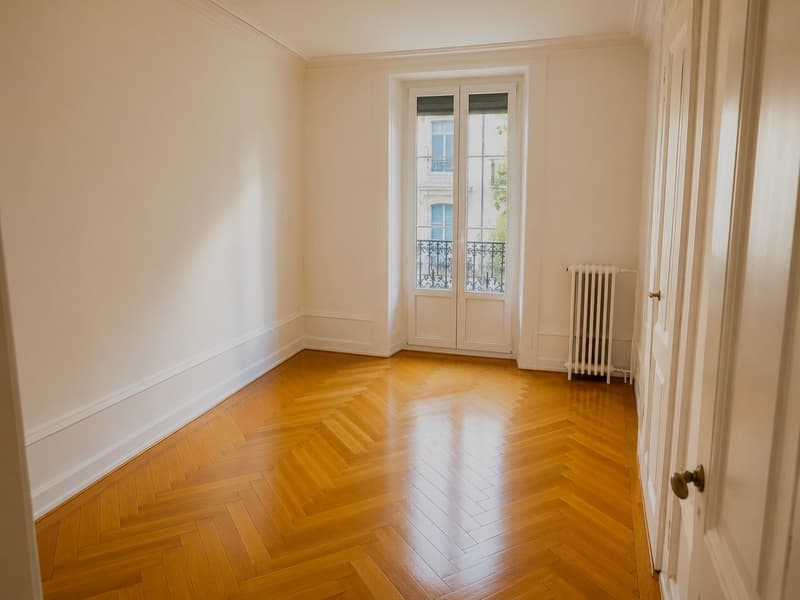 Appartement lumineux de 4 pièces aux Eaux-Vives (1)