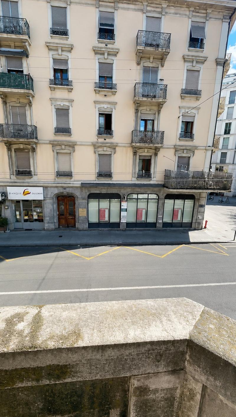 Charmant 3 pièces avec balcon - Quartier de la Jonction (1)