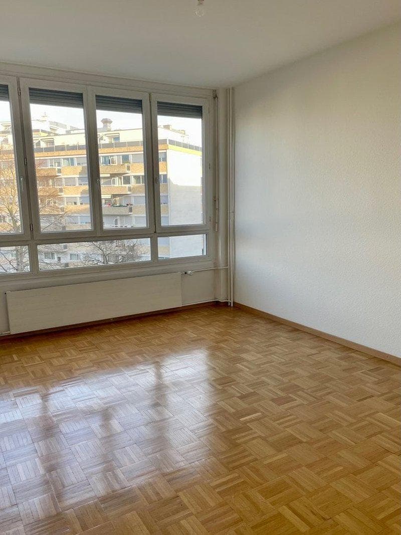 Appartement 2,5 pièces à Vernier (5)
