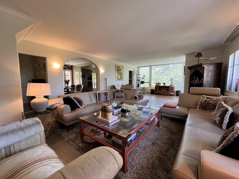Superbe Villa Individuelle sur une Parcelle de 3000 m² ? Grand-Saconnex. (4)