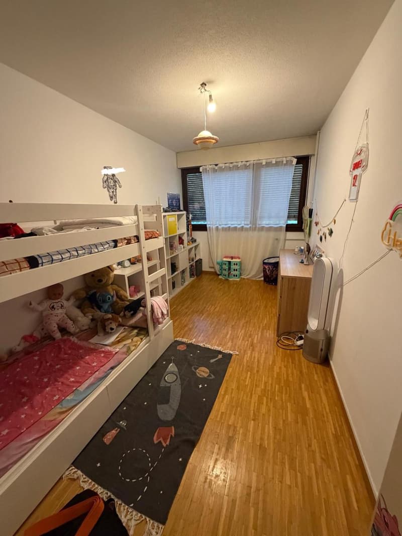 EXCLUSIVITÉ - Appartement 4 pièces situé dans le quartier de Carouge. (7)