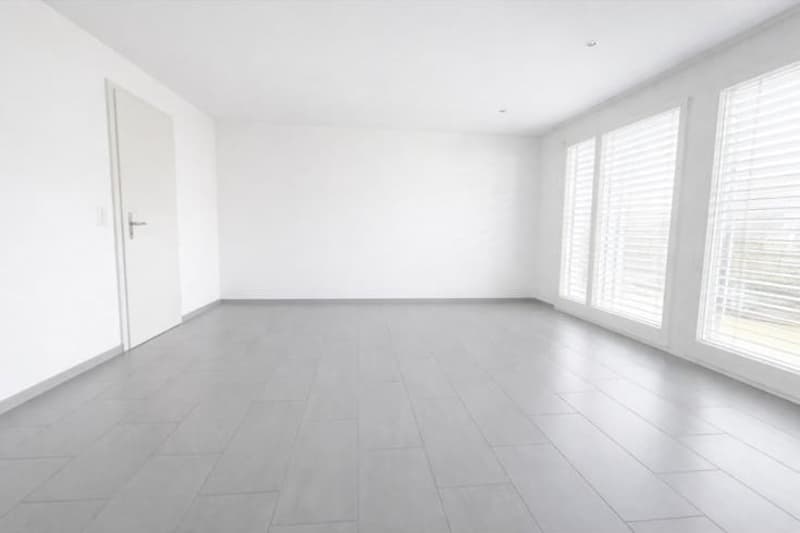 Viel Platz für die Familie: Modernes 5.5-Zimmer-Reihenhaus mit Bergblick in Belp (15)