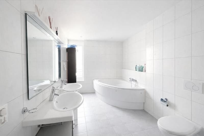Viel Platz für die Familie: Modernes 5.5-Zimmer-Reihenhaus mit Bergblick in Belp (9)