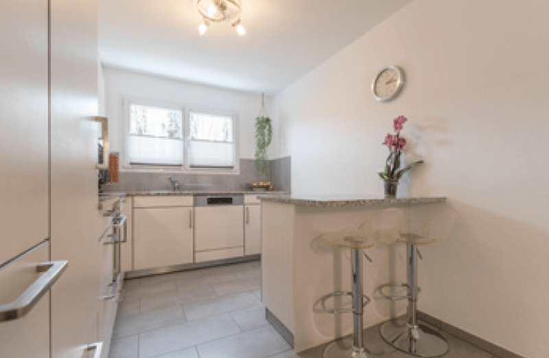 Charmantes 5.5-Zimmer-Doppeleinfamilienhaus in Lyss (10)