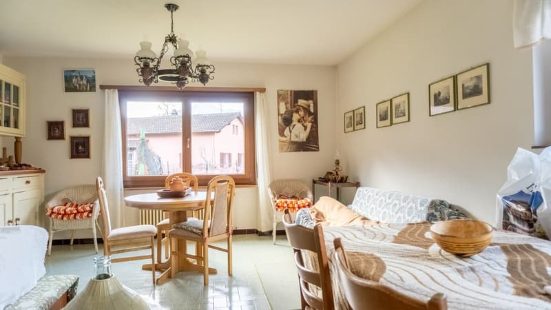 Ampia Casa con Giardino a Roveredo (34)