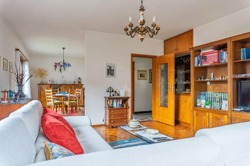 Ampia Casa con Giardino a Roveredo (15)