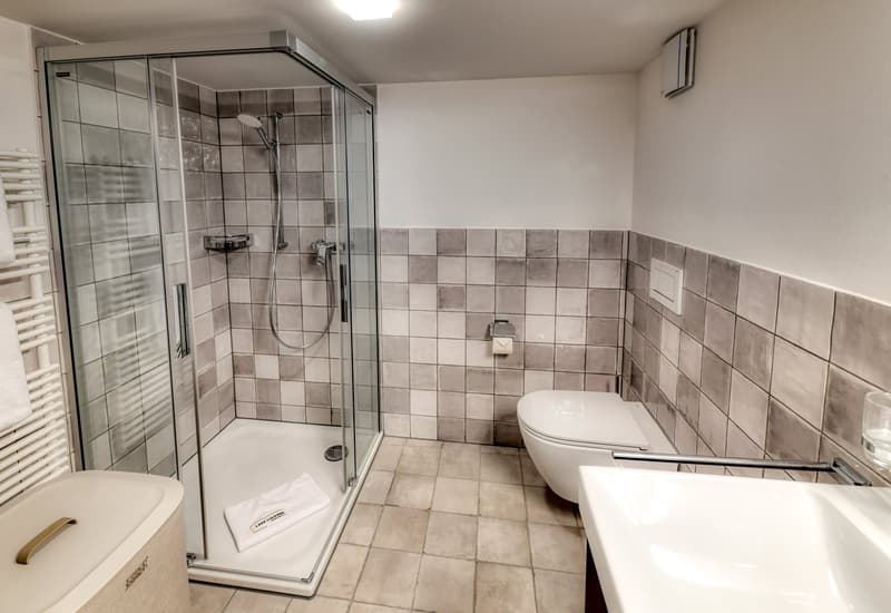 Neue möblierte 2-Zimmer-Wohnung an sehr zentraler Lage in Altdorf (17)