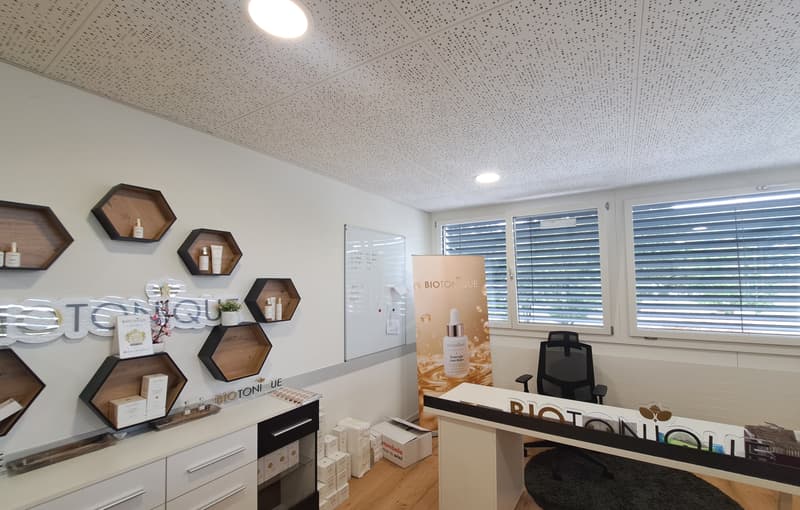 28 m² - Attraktiver Gewerberaum mit eigener Küche (5)