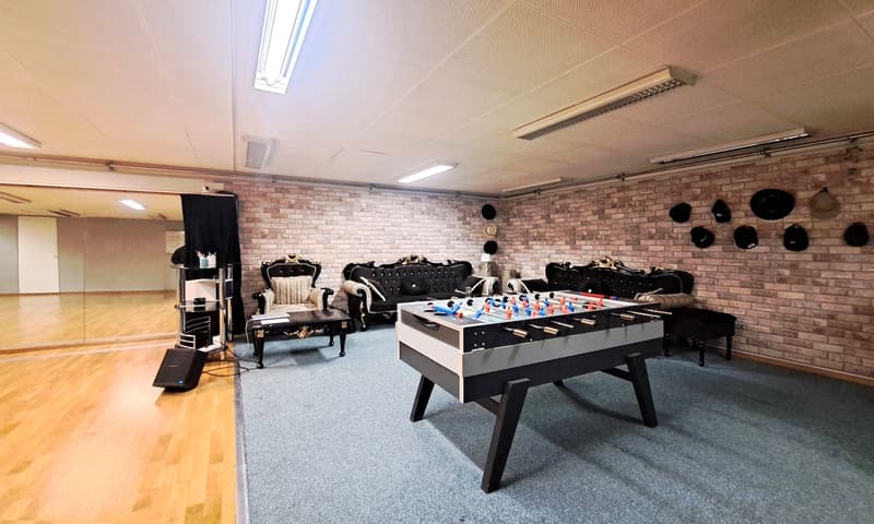 142 m² Studio für Tanz, Sport oder Musik (3)