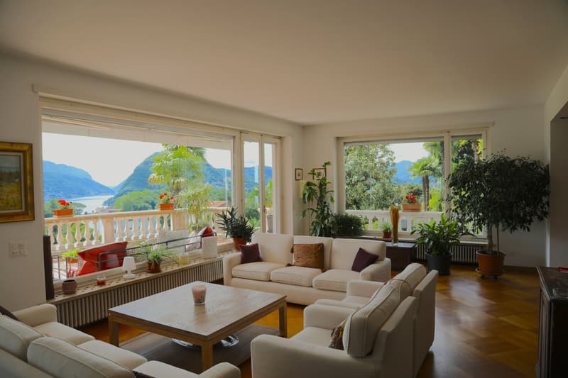 Villa panoramica con vista Lago di Lugano e piscina (10)