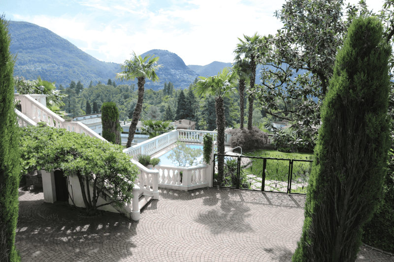 Villa panoramica con vista Lago di Lugano e piscina (7)