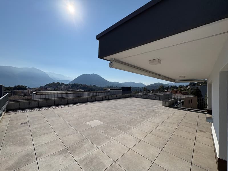 Attico esclusivo con terrazza di 115 m² e accesso diretto con ascensore (2)