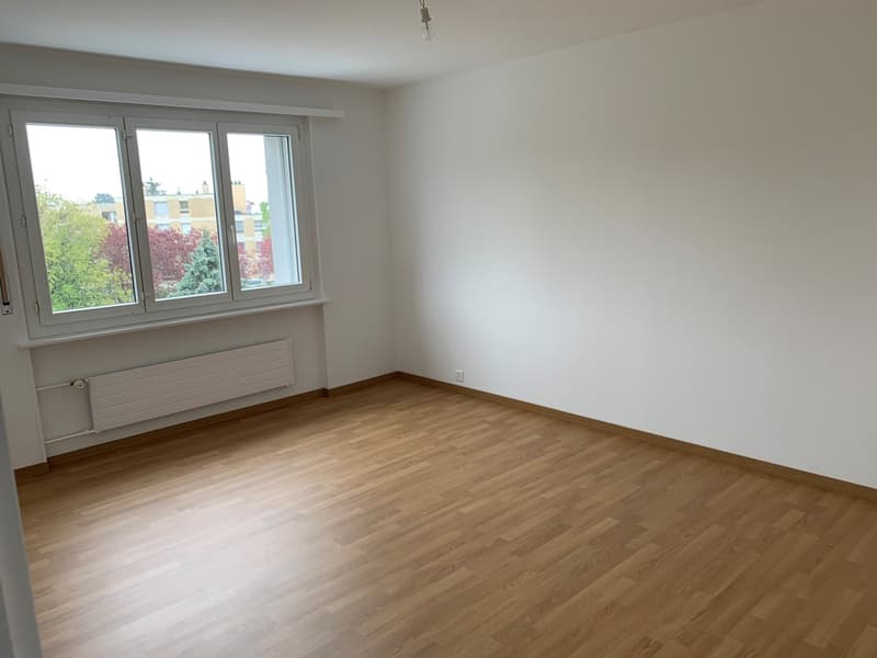Très bel Appartement 3 pièces lumineux avec balcon à Hauterive NE (5)