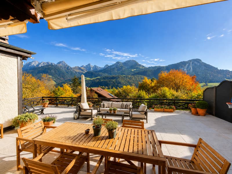 TOP LISTING for Foreigners - Luxurious and furnished apartment with a huge terrace over looking the mountain - (4)