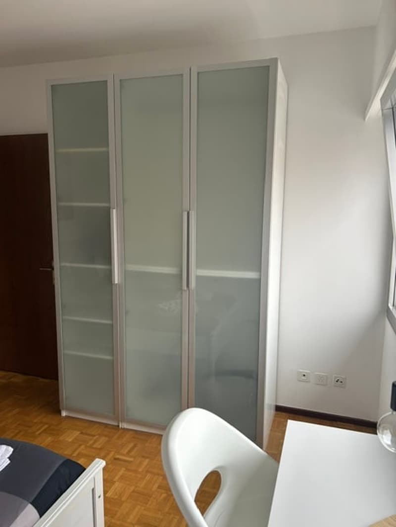 Monolocale arredato vicino all'università di Lugano (5)