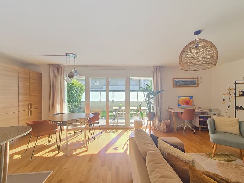 Bel appartement avec terrasse et jardin au coeur d'Eysins ! (5)