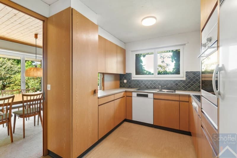 7 ½-Zimmer Einfamilienhaus mit grossem Garten (3)