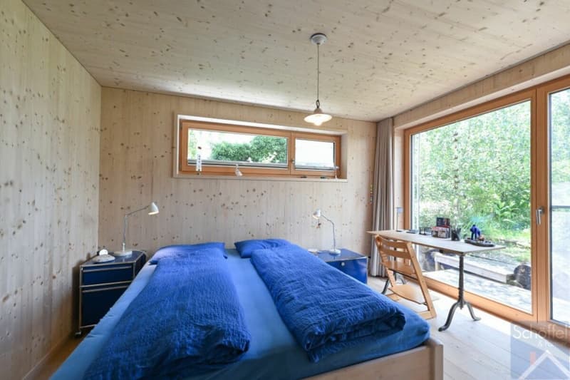 Mini-Haus mit Keller / Studio (8)
