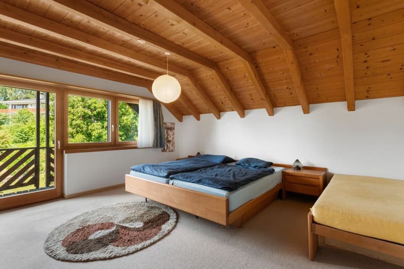 Grosszügiges 6½-Zimmer-Einfamilienhaus mit traumhafter Gartenoase (13)