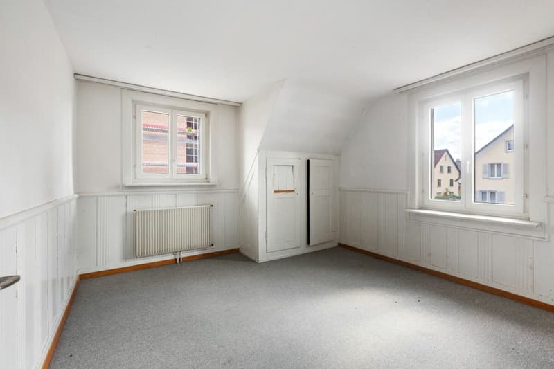 Charmantes 5½-Zimmer Einfamilienhaus an zentraler Lage (10)