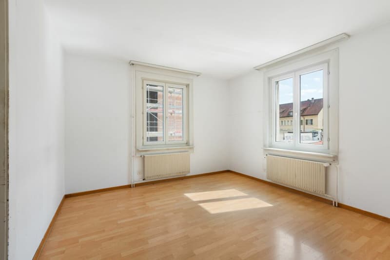Charmantes 5½-Zimmer Einfamilienhaus an zentraler Lage (5)