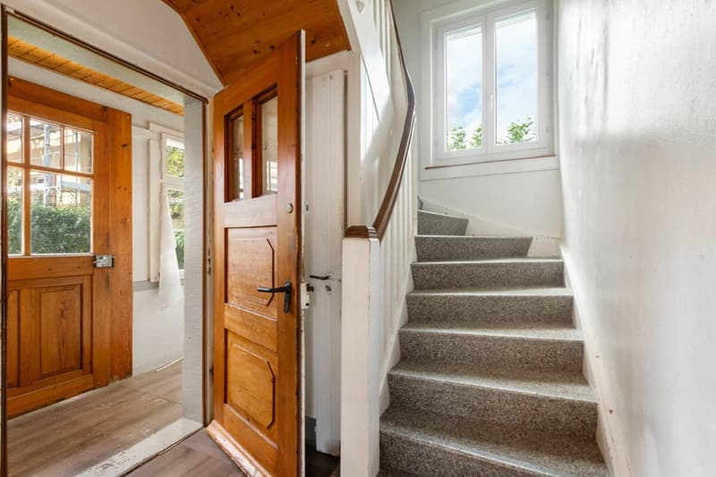 Charmantes 5½-Zimmer Einfamilienhaus an zentraler Lage (2)