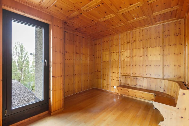 Grosszügige 2½-Zimmer-Terrassenwohnung mit Weitsicht (10)