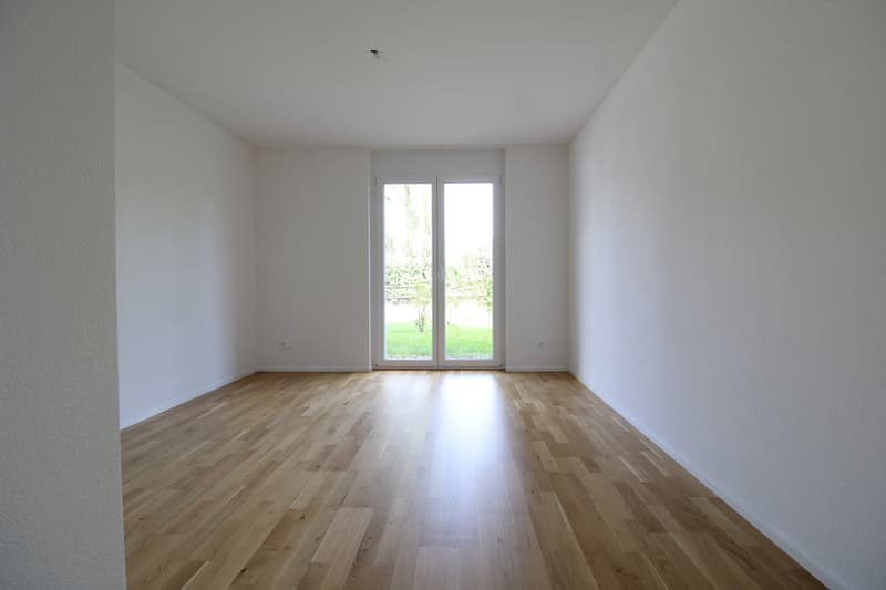 Charmante und helle 2.5 Zimmer-Wohnung (1.OG) (5)