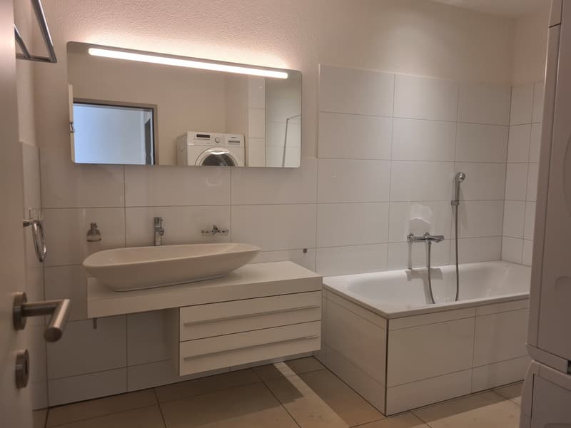 Stilvolle 3.5-Zimmerwohnung mit grosser Terrasse in Arbon (6)