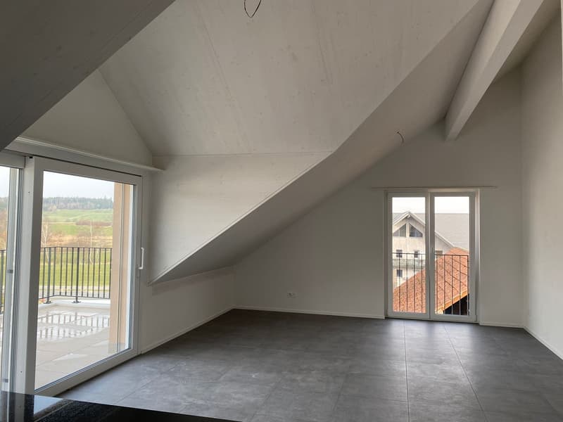 Charmante und helle 4.5 Zimmer-Maisonette-Wohnung (4)