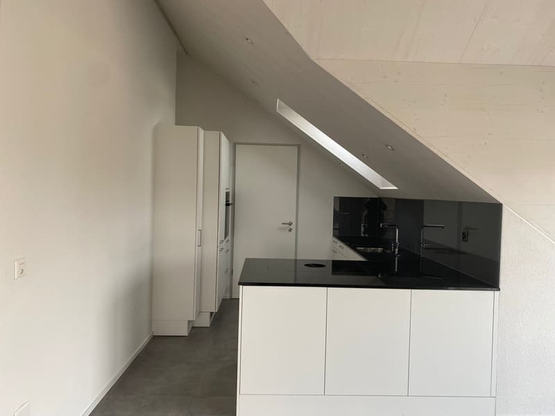 Charmante und helle 4.5 Zimmer-Maisonette-Wohnung (3)