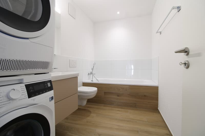 Moderne 3.5-Zimmer-Wohnung mit grosszügigem Balkon in Niederuzwil (7)