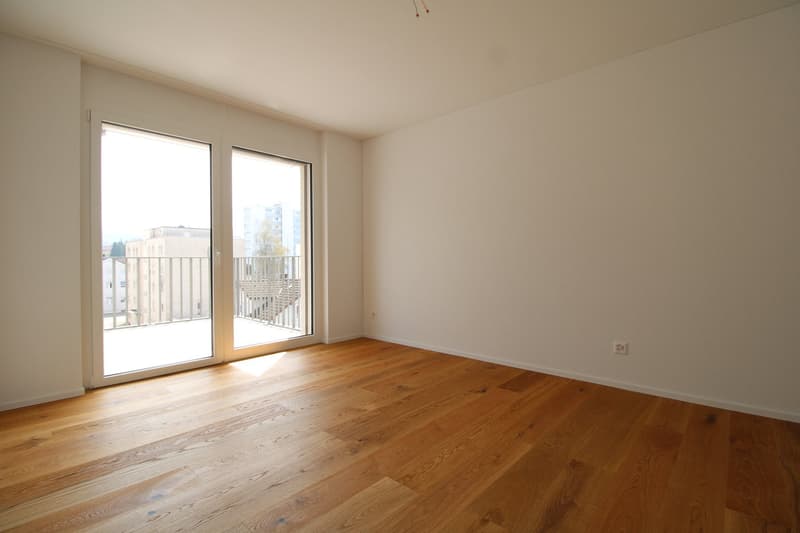 Moderne 3.5-Zimmer-Wohnung mit grosszügigem Balkon in Niederuzwil (5)